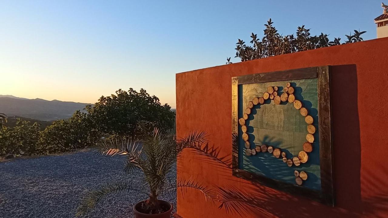 Casa Maliyaa Lägenhet Almáchar Exteriör bild